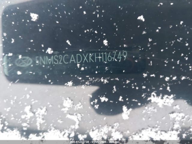 5NMS2CADXKH116749 Hyundai Santa Fe Se
