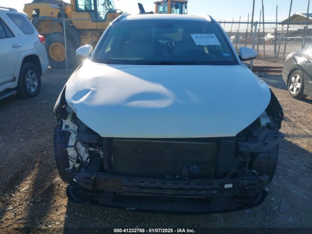 KM8J33A49HU502536 Hyundai Tucson Se Plus