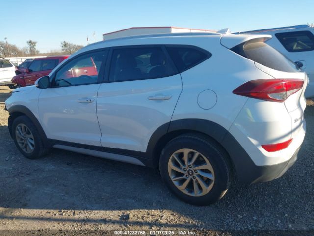 KM8J33A49HU502536 Hyundai Tucson Se Plus