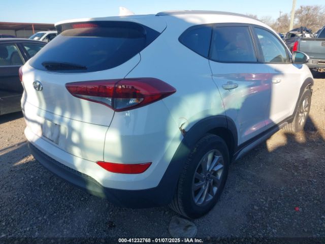 KM8J33A49HU502536 Hyundai Tucson Se Plus