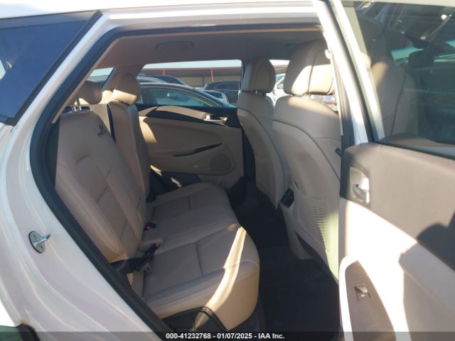 KM8J33A49HU502536 Hyundai Tucson Se Plus