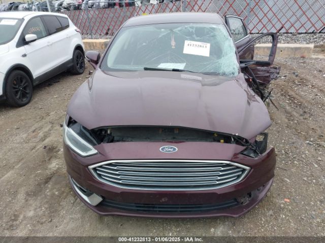 3FA6P0T90HR266796 Ford FUSION SE