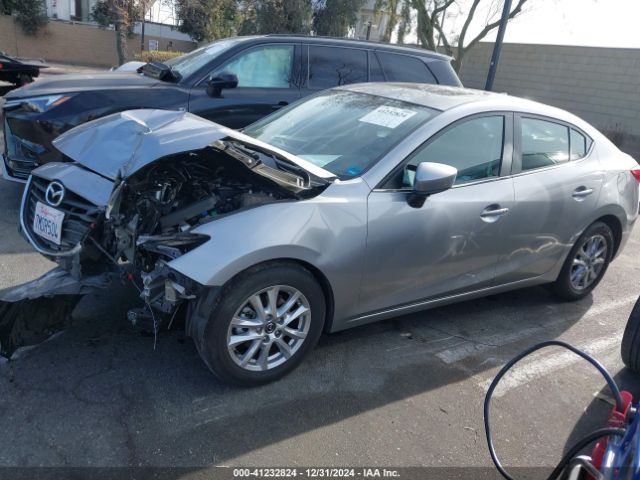 3MZBM1W72FM226423 Mazda Mazda3 I Grand Touring