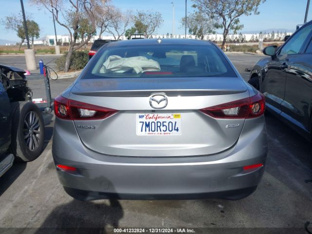 3MZBM1W72FM226423 Mazda Mazda3 I Grand Touring