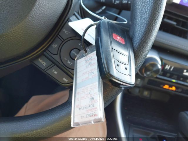 2T3RWRFV3RW200862 Toyota Rav4 Hybrid Xle