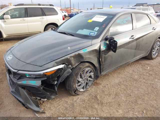 KMHLM4DJ1RU113470 Hyundai Elantra Hybrid Blue