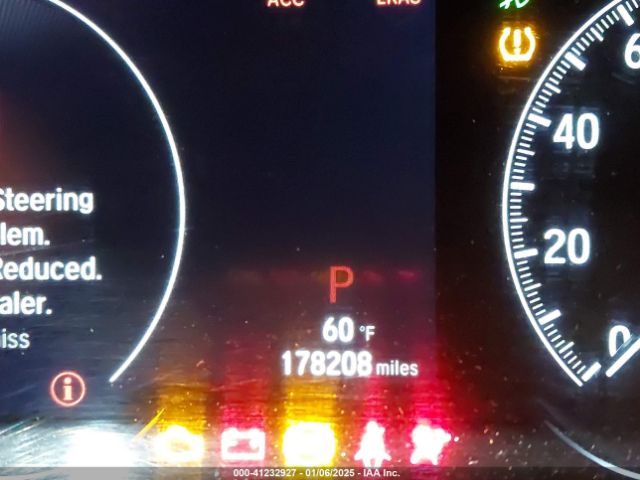 1HGCV2F9XJA005932 Honda Accord Touring 2.0t