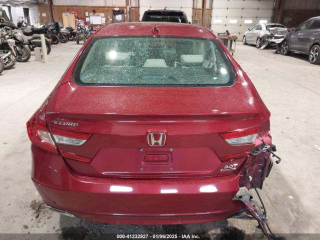 1HGCV2F9XJA005932 Honda Accord Touring 2.0t