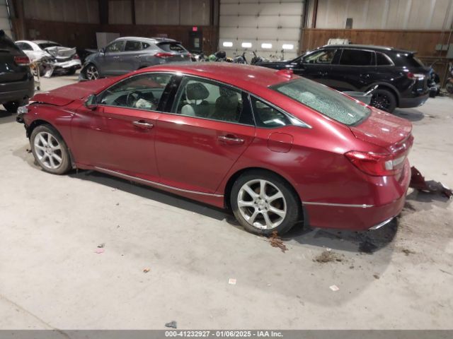 1HGCV2F9XJA005932 Honda Accord Touring 2.0t