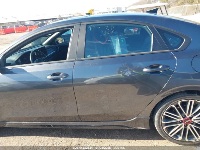 3KPF44AC8PE655913 KIA FORTE GT