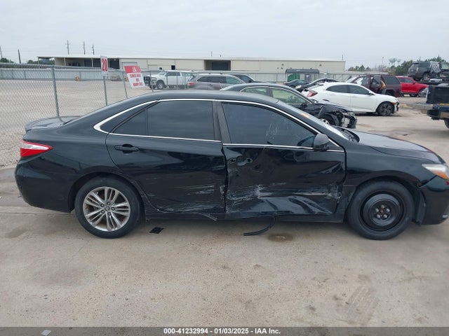 4T1BF1FK8FU488682 Toyota CAMRY SE
