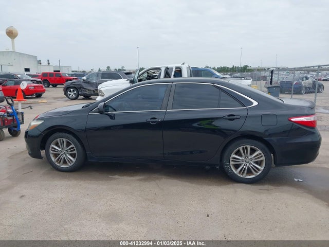 4T1BF1FK8FU488682 Toyota CAMRY SE