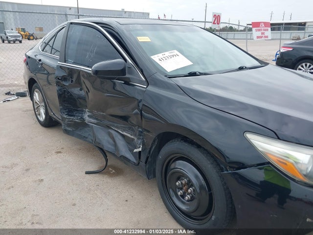 4T1BF1FK8FU488682 Toyota CAMRY SE