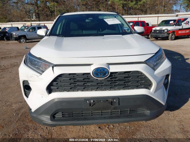 4T3RWRFV8MU020818 Toyota Rav4 Hybrid Xle
