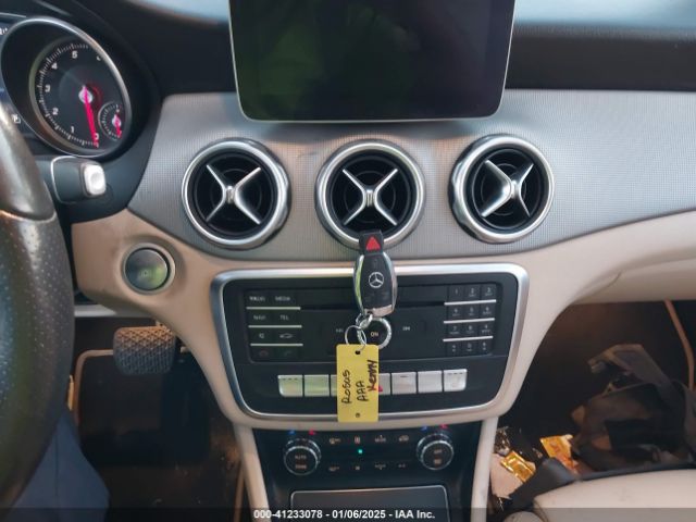 WDCTG4EB3JJ477683 Mercedes-Benz GLA 250