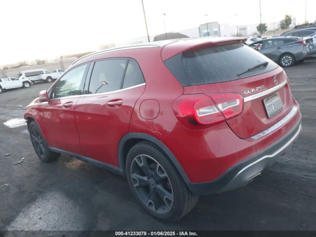 WDCTG4EB3JJ477683 Mercedes-Benz GLA 250