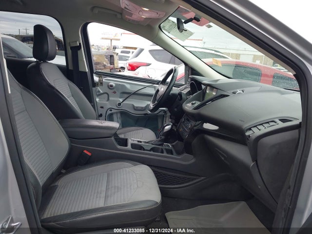 Ford ESCAPE SE 2019 1FMCU0GD7KUC25629 Image 5