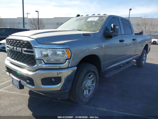 3C6UR5HL6RG189322 RAM 2500 Tradesman  4x4 8' Box