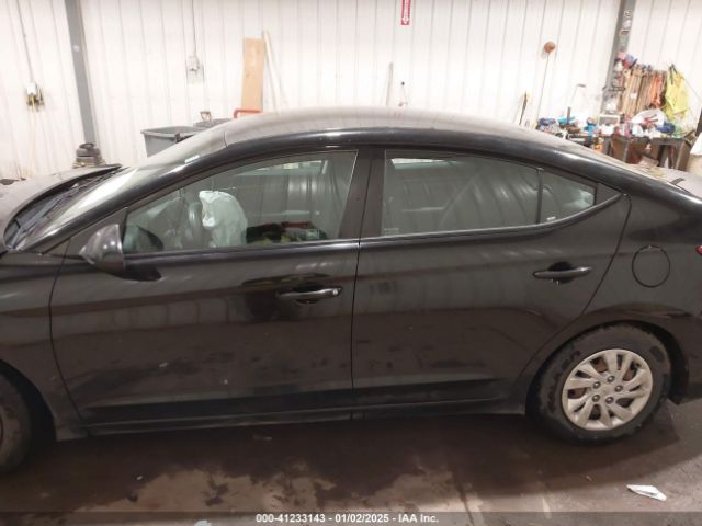 5NPD74LF7JH355790 Hyundai ELANTRA SE