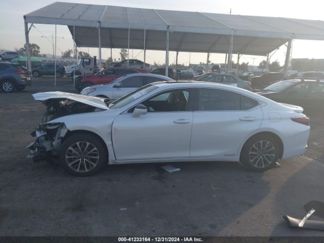 58ACA1C10NU025117 Lexus ES 300H