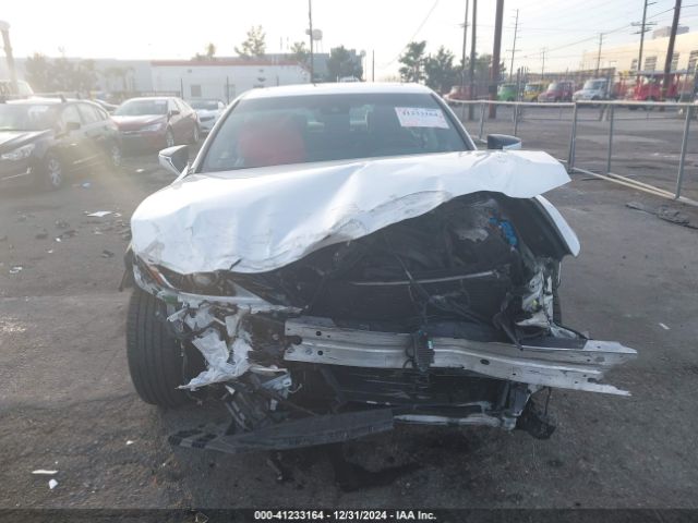 58ACA1C10NU025117 Lexus ES 300H