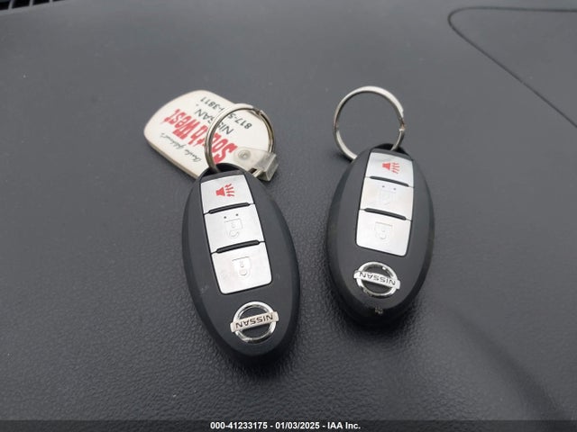 41233175 :رقم المزاد ، JN8AF5MV9CT125110 vin ، 2012 Nissan Juke Sl مزاد بيع