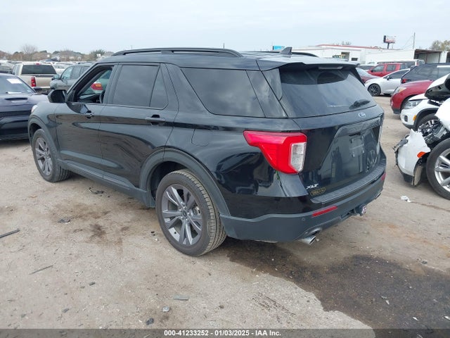 Ford EXPLORER XLT 2021 1FMSK7DH6MGC38214 Image 3