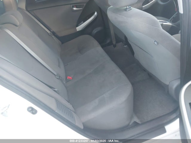 Toyota Prius 2014 JTDKN3DU9E0381847 Image 8