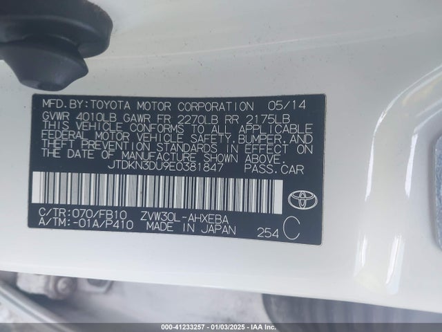 Toyota Prius 2014 JTDKN3DU9E0381847 Image 9