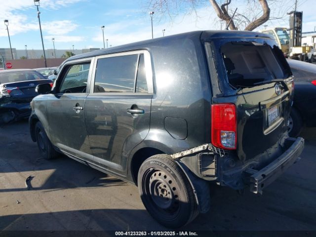 JTLZE4FE1FJ071878 Scion XB