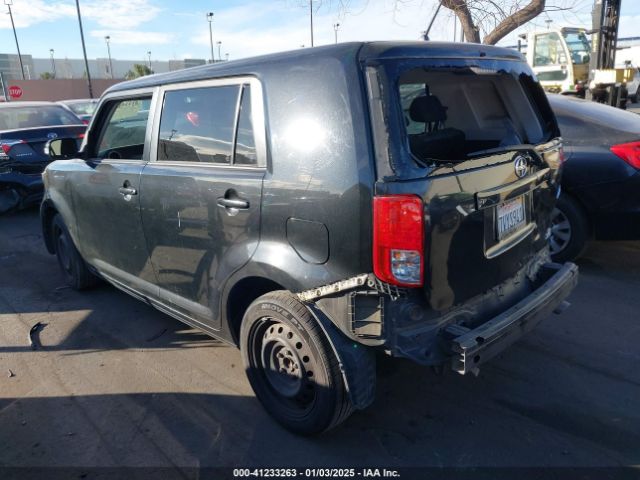 JTLZE4FE1FJ071878 Scion XB