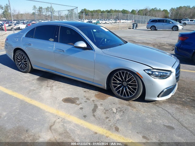 W1K6G7GB5MA028257 auction archive image