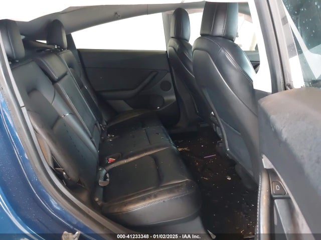 2021 TESLA MODEL Y 5YJYGDEE1MF240658 Photo 7