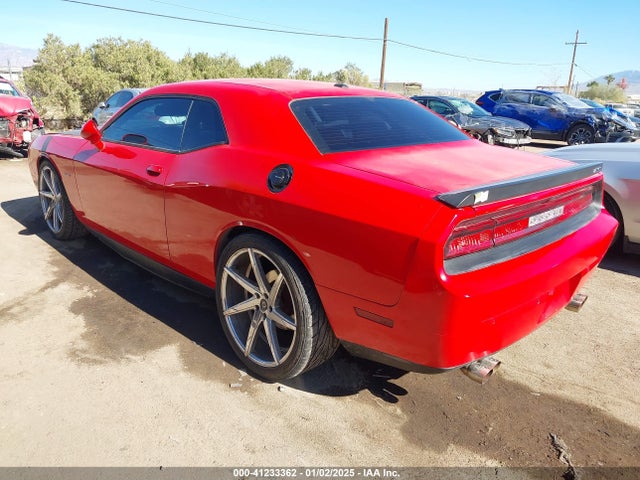 2C3CDYBT9EH281780 Dodge Challenger Shaker Pkg