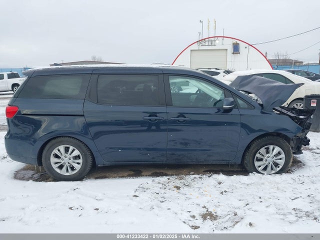 KIA Sedona 2017 KNDMB5C12H6236378 Image 14