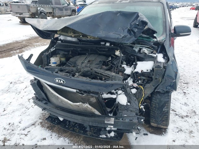 KIA Sedona 2017 KNDMB5C12H6236378 Image 6