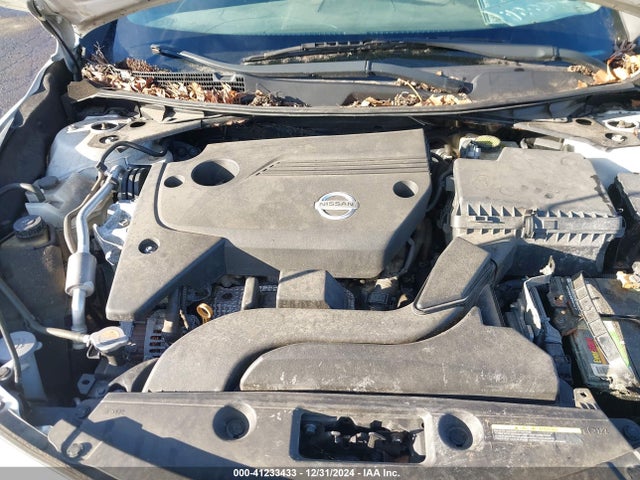 Nissan Altima 2.5 S 2015 1N4AL3AP9FC583111 Image 10