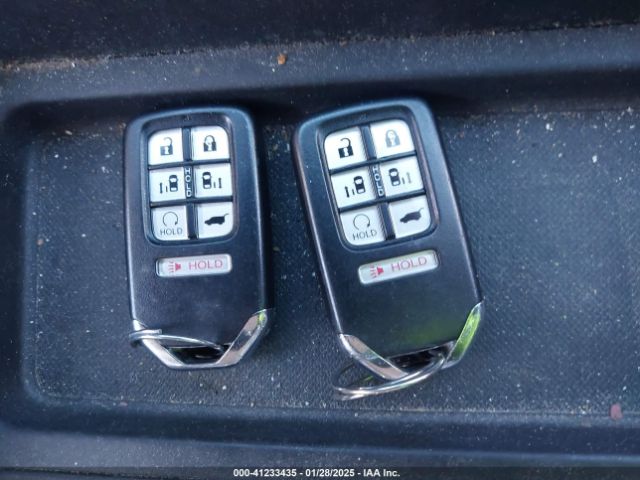 5FNRL6H53JB110674 Honda ODYSSEY EX