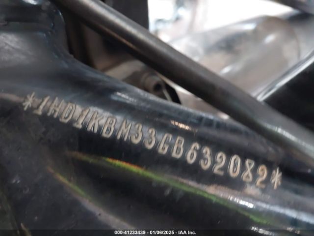2016 HARLEY-DAVIDSON FLHX 1HD1KBM33GB632082 Photo 9