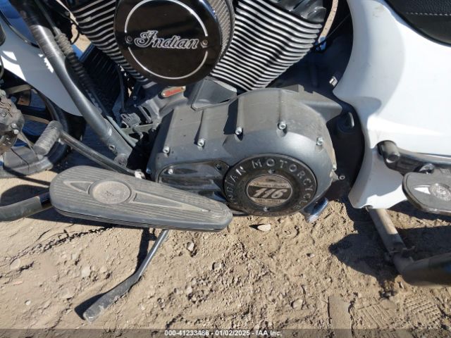 2019 INDIAN MOTORCYCLE CO. CHIEFTAIN 56KTCDAA0K3377829 Photo 8