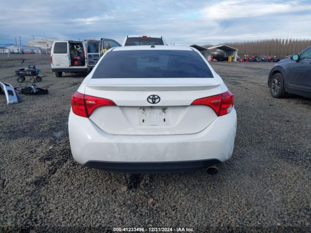 2T1BURHE1JC112301 Toyota Corolla Xse
