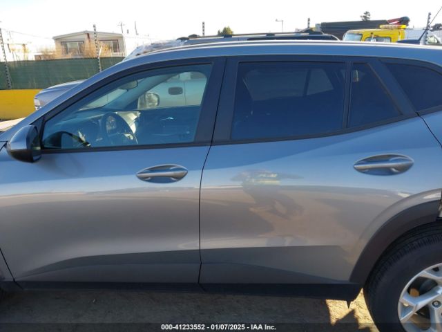 KL77LFE2XRC142318 Chevrolet Trax Fwd Sp