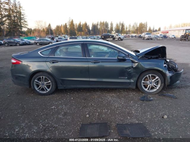 3FA6P0RU0FR206963 Ford Fusion Hybrid Titanium