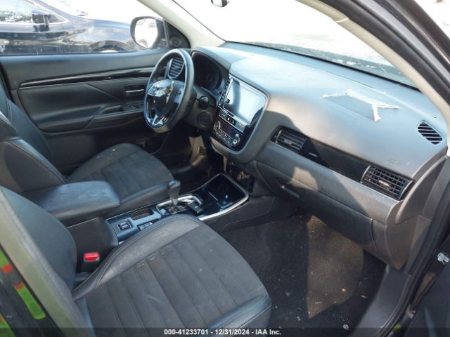 JA4AD3A35KZ042109 Mitsubishi Outlander Se