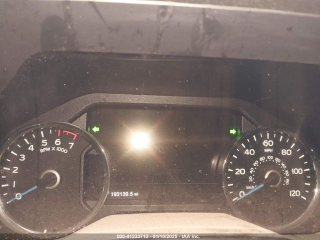 1FTEW1EG4FKD82496 Ford F150 Supercrew