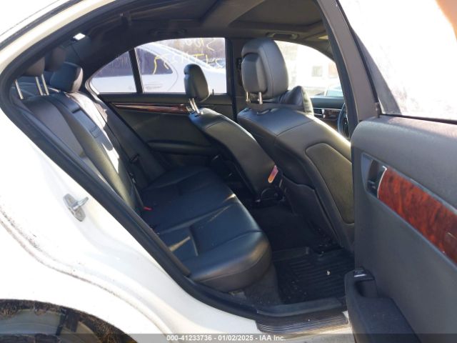 2010 MERCEDES-BENZ C-CLASS WDDGF8BB3AR105855 Photo 7