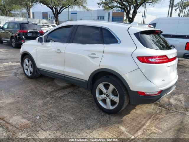 5LMCJ1C92HUL71698 Lincoln Mkc Premiere