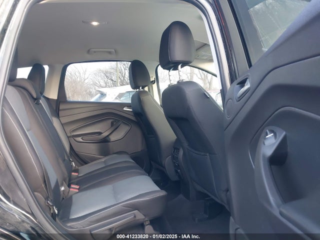 Ford ESCAPE SE 2017 1FMCU9G95HUE35784 Image 8