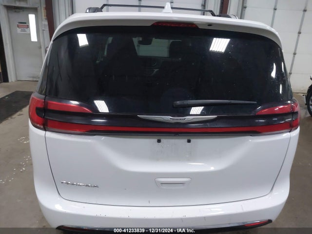 Chrysler Pacifica Touring L 2022 2C4RC1BG2NR234247 Image 16