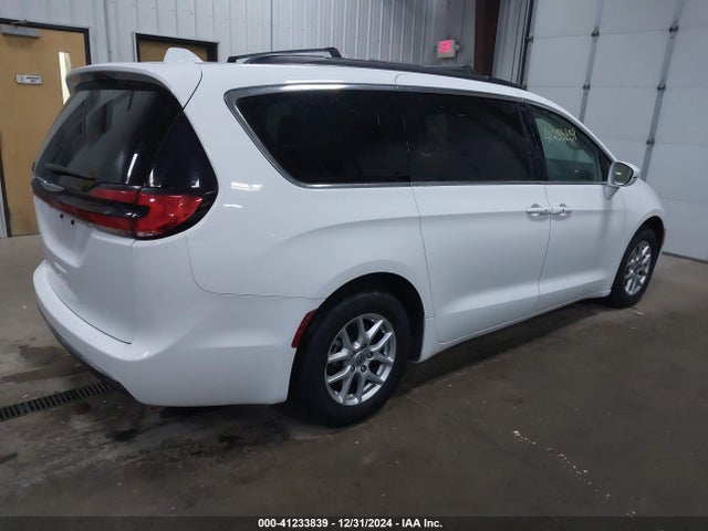 2C4RC1BG2NR234247 Chrysler Pacifica Touring L